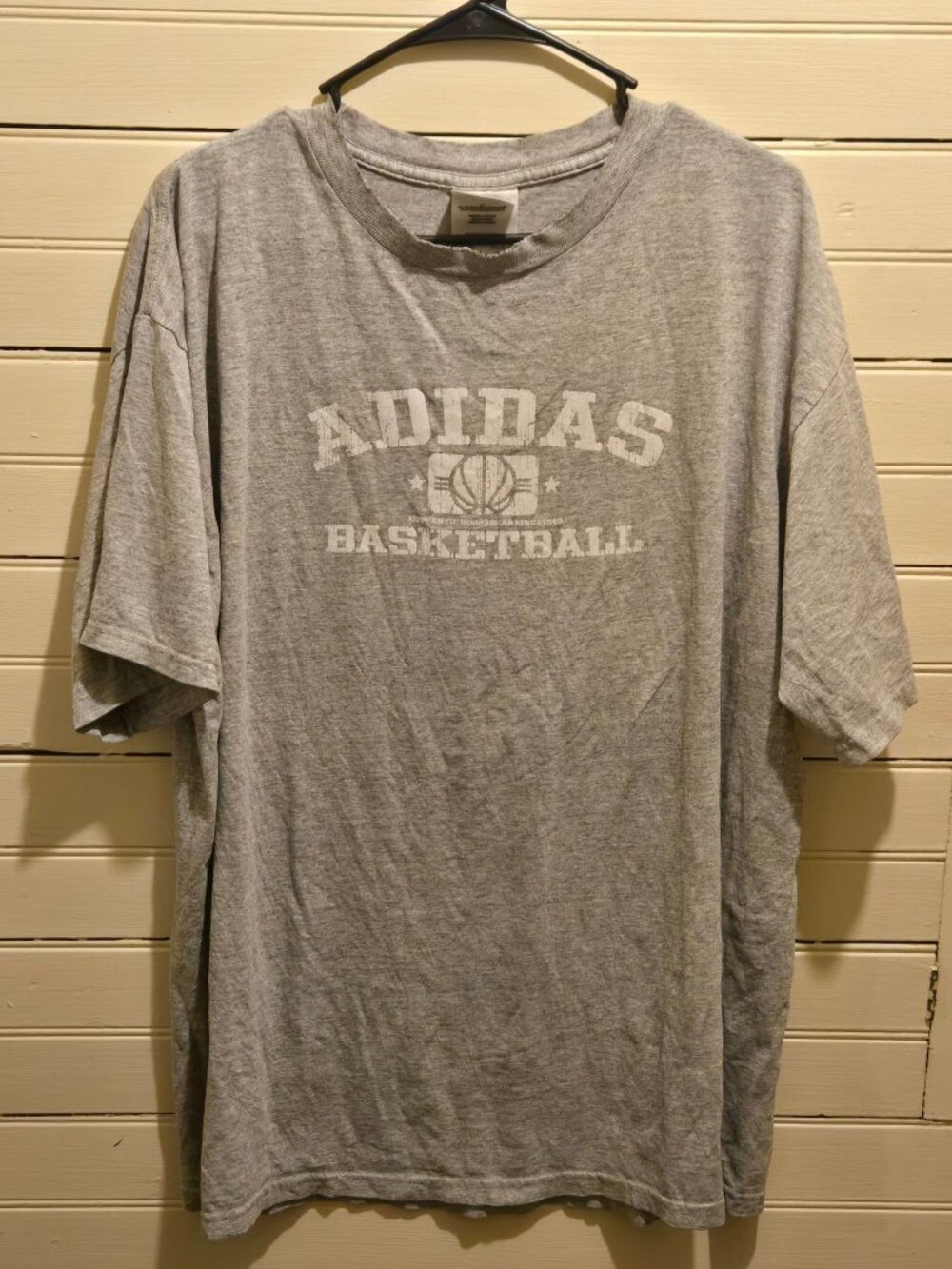 Adidas T-Shirt Mens L Gray Basketball Graphic Short Sleeve Crew Tee Faded Print